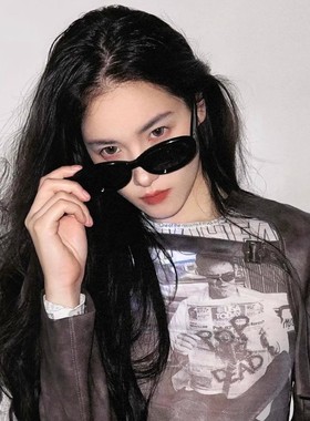 威古氏猫眼墨镜女款2026时尚高级感防紫外线潮流小框猫眼太阳镜