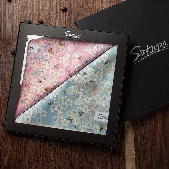 Damen-Sakura-Geschenkbox-Set, weiches Baumwolltaschentuch