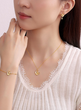 原创星月萌马项链女纯银韩版时尚马年独角兽锁骨链可爱少女心吊坠