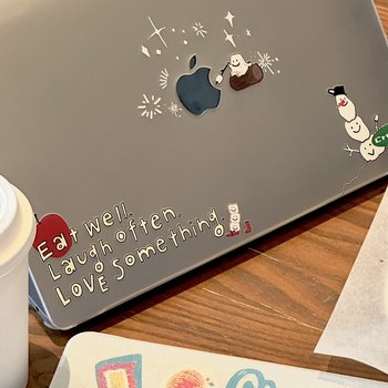 Shesell Crush snowman print frosted protective case MacBook 13-inch pro14-inch air computer case protective case office original design cartoon illustration M1M2 new anti-fall