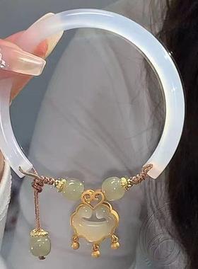 冷门手镯半高颜值学生党真正玉镯子精致高级设计感百搭手饰热销榜