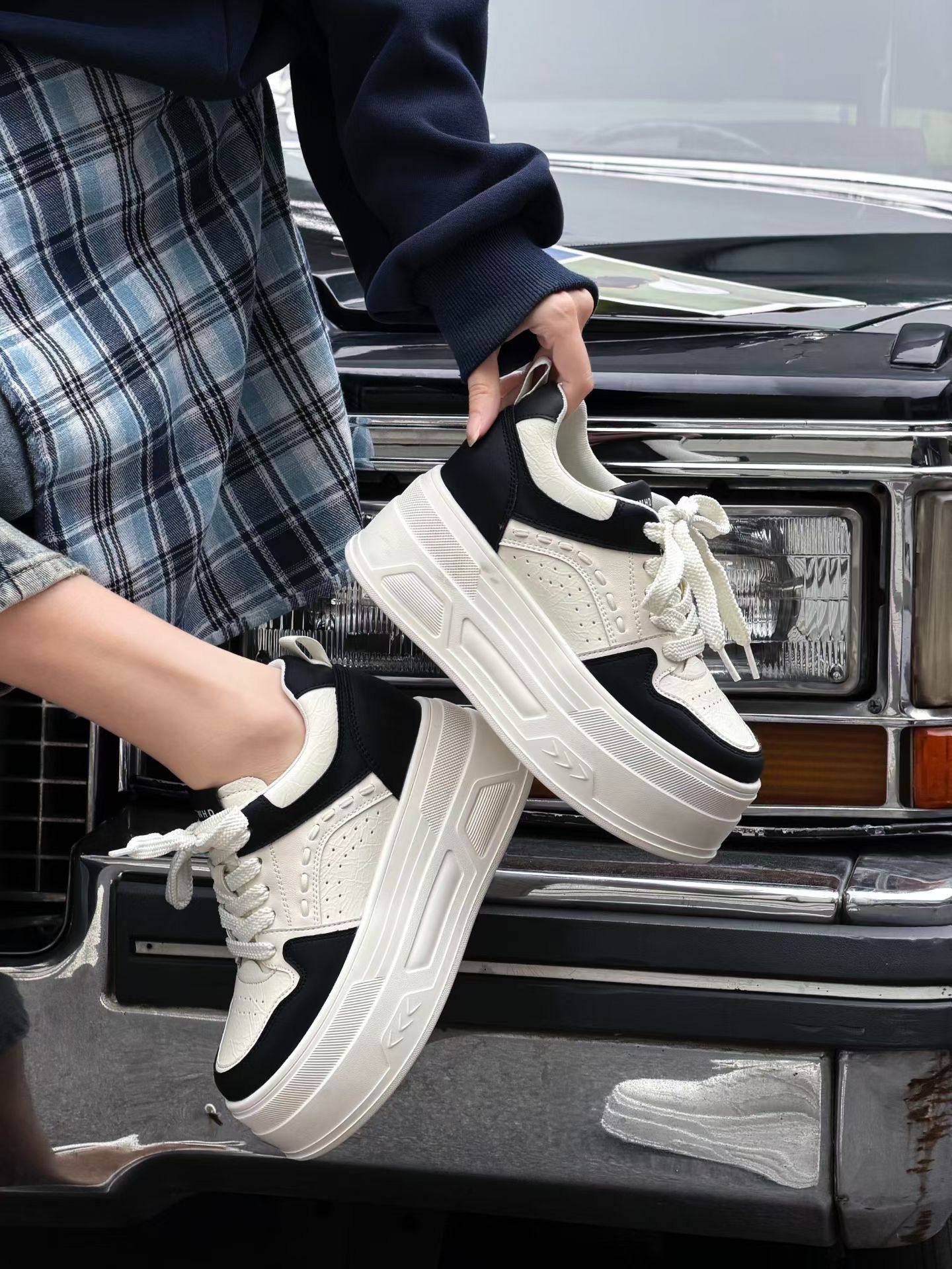 茵茵家2026春秋新款韩版真皮小个子增高厚底小白鞋女轻便休闲板鞋,淘宝优惠券,粉丝福利购,淘宝优惠卷