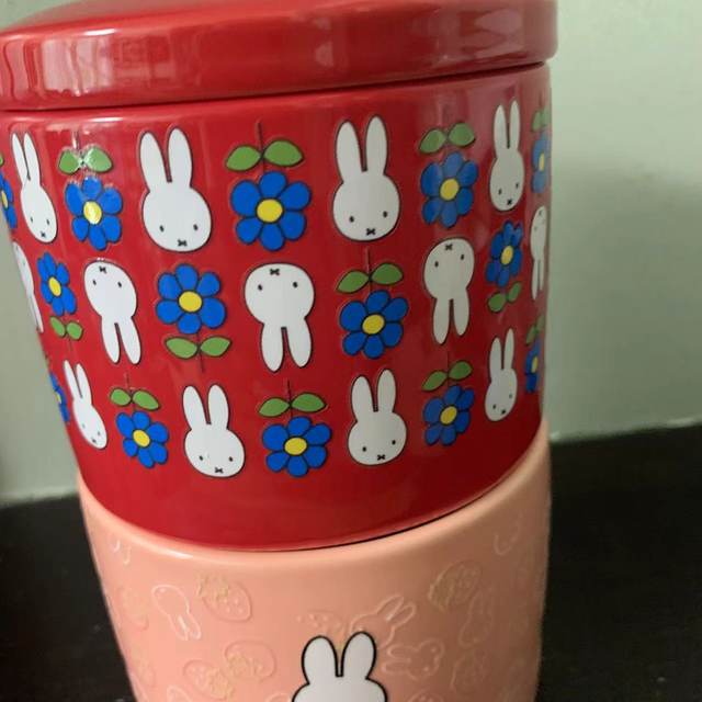 2 pieces of defective special offer Miffy rabbit ceramic storage can cute little rabbit decorative storage can