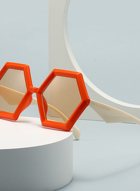 跨境欧美正方形金属铆钉摩登复古魅力太阳镜潮流街拍墨镜LH109