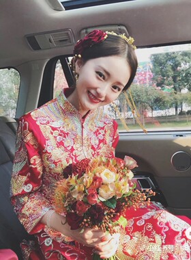 新娘敬酒服头饰红色花朵韩式礼服中式喜庆短发大气饰品小红书推荐