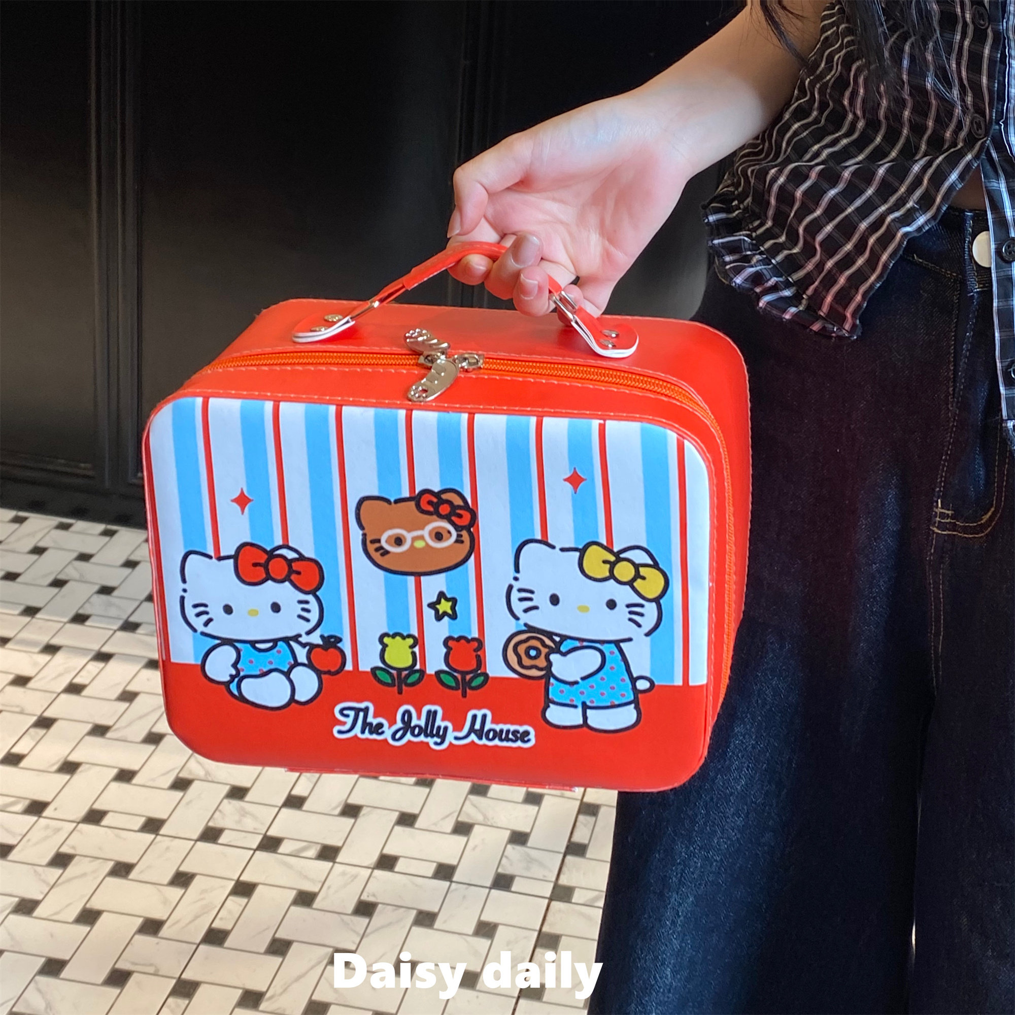 带镜子化妆箱可爱卡通硬壳便携化妆包旅行防水手提洗漱收纳包学生,淘宝优惠券,粉丝福利购,淘宝优惠卷