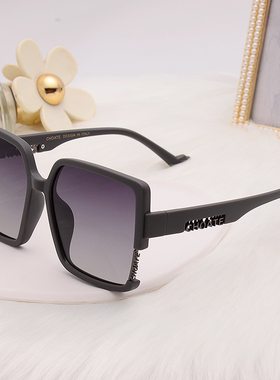 偏光防晒方形韩版女字母太阳镜