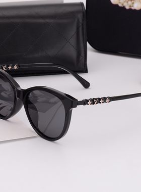 个性圆脸字母女士偏光太阳眼镜