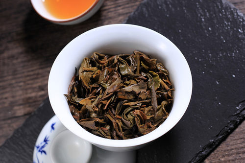 普文茶厂云南勐海普洱茶生茶饼06年中期茶老茶云芽七子饼茶357g - 图3
