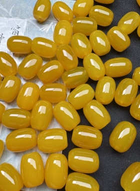天然鸡油黄玛瑙枣珠玉髓