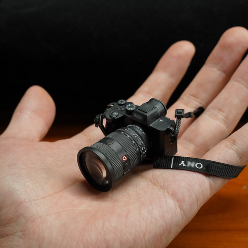 1/4迷你仿真相机模型M4微缩单反摆件娃娃屋搭配玩偶配件高级感 - 图2