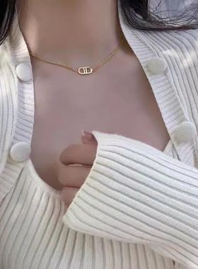 新款仿真黄金色猪鼻子项链女轻奢小众设计感高级精致闺蜜礼物项链