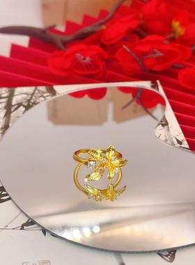 新款仿真黄金色百合花戒指女轻奢小众设计感高级精致闺蜜礼物指环