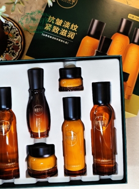 相宜本草山茶花鲜养水乳套装紧致