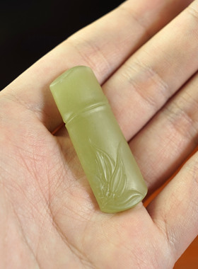 雕刻白玉黄口素雅竹叶配件吊坠