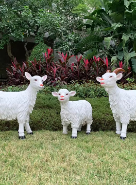 仿真山羊雕塑户外玻璃钢