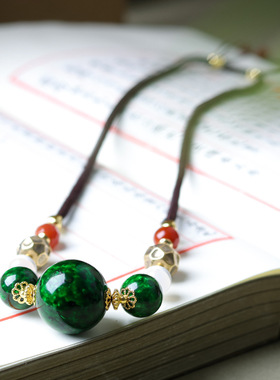 原创秋冬新款项链女款高档仿绿虬角文玩秋冬新中式毛衣链首饰送礼