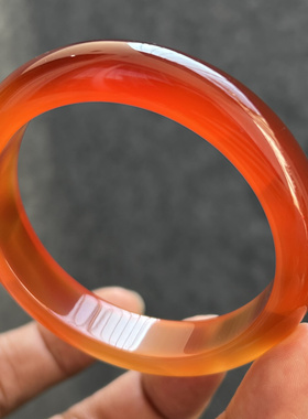 天然正品红色玛瑙正红玉髓手镯本命年红玉镯子中宽红色手镯女52