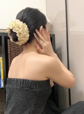 是春天的气息~好美的梨花雪～慵懒感奶黄碎花大号大肠发圈发绳女~