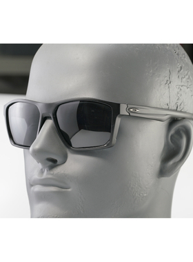 奥克利新款潮人开车徒步海钓墨镜