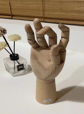 宜家摆件木质装饰木头人