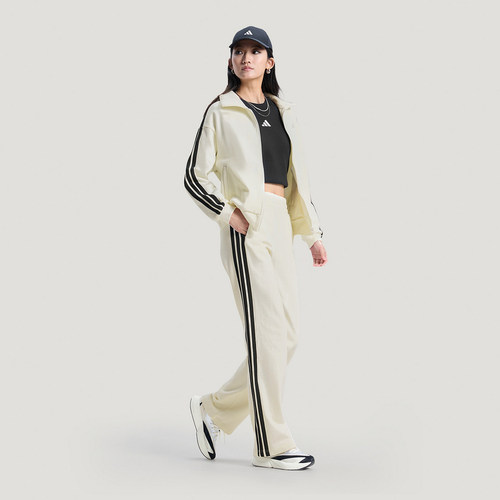 adidas阿迪达斯官方运动2026春女针织夹克 KS2817 - 图1