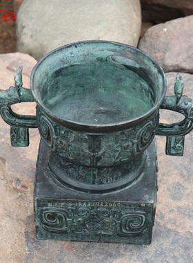 兽面纹工艺品仿古青铜器