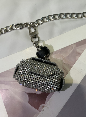 链条小包斜跨两用ins风水钻装饰