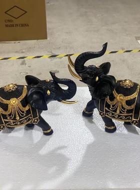 欧式迎财客厅摆件创意蓝色桌面电视柜摆设软装树脂工艺品礼品