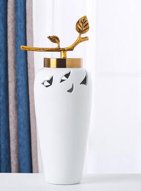 新中式摆件软装三件套白色镂空金属配件酒店摆场家居陶瓷花瓶饰品