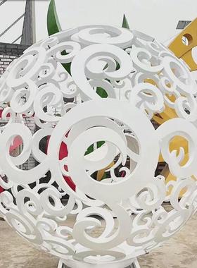 不锈钢镂空发光雕塑定制抽象月亮圆环镂空球动物铁艺发光装饰摆件