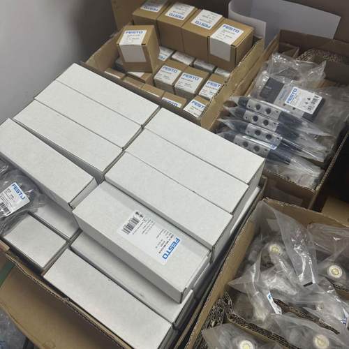 VZWF-L-M22C-N112-400-V-3AP4-10FESTO气动元件*电磁阀1492388 - 图1