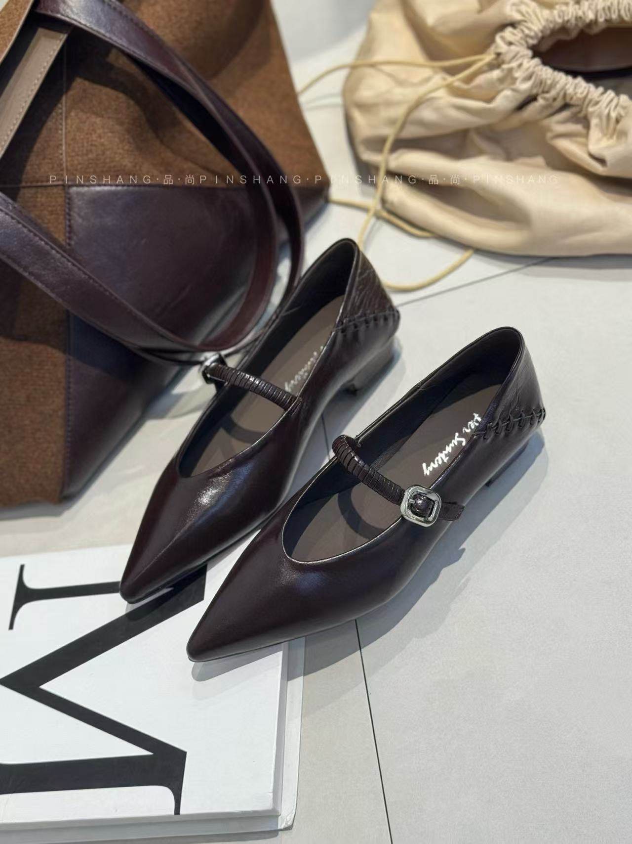 2026新款真皮尖头浅口单鞋女低跟鞋软皮橡胶软底舒适百搭通勤,淘宝优惠券,粉丝福利购,淘宝优惠卷