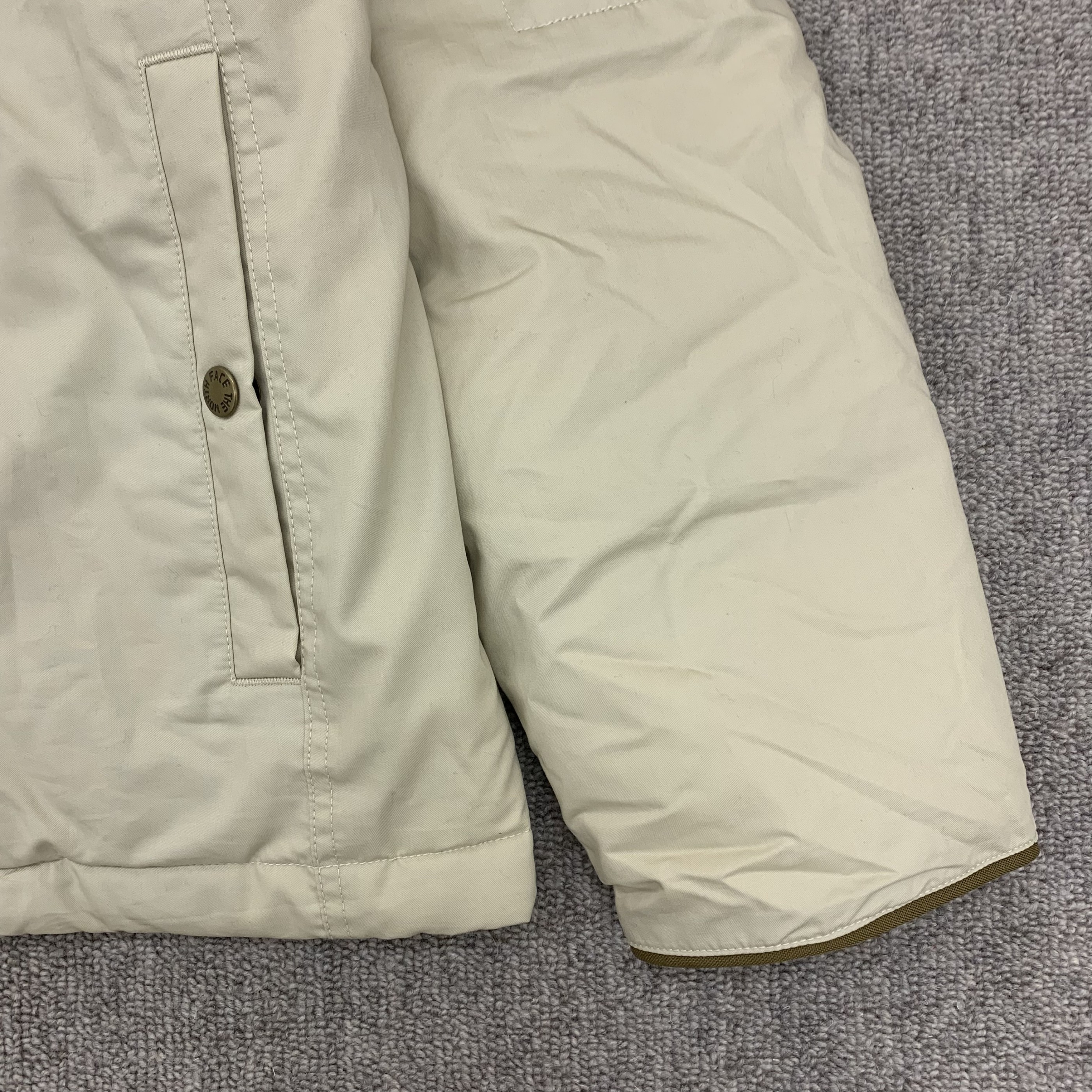 THE NORTH FACE Mountain Short Down Parka22AW紫标光电子羽绒服-图2