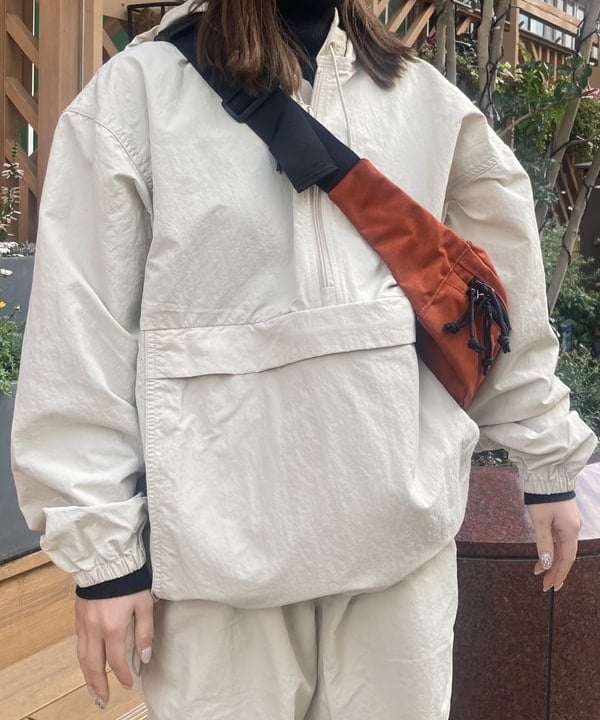 BEAMS Nylon anorak parka 24SS 半拉链户外抽绳宽松连帽套头夹克 - 图0