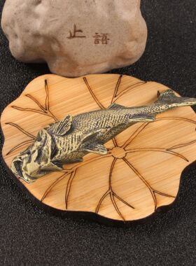 复古做旧海洋生物黄铜摆件凶猛大鲈鱼送钓鱼佬礼物收藏摆设工艺品