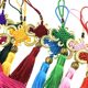 Small Chinese knot pendant with beads, handicraft 8-plate bow car pendant for foreigners to send to foreigners abroad