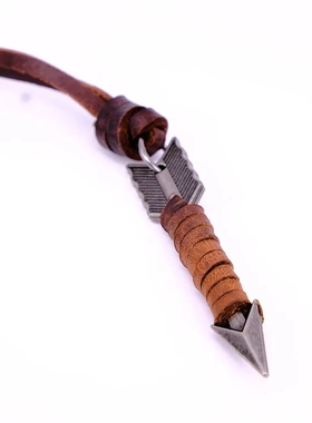 欧美复古时尚潮流风格百搭箭头项链 创意个性长款头层牛皮绳项链