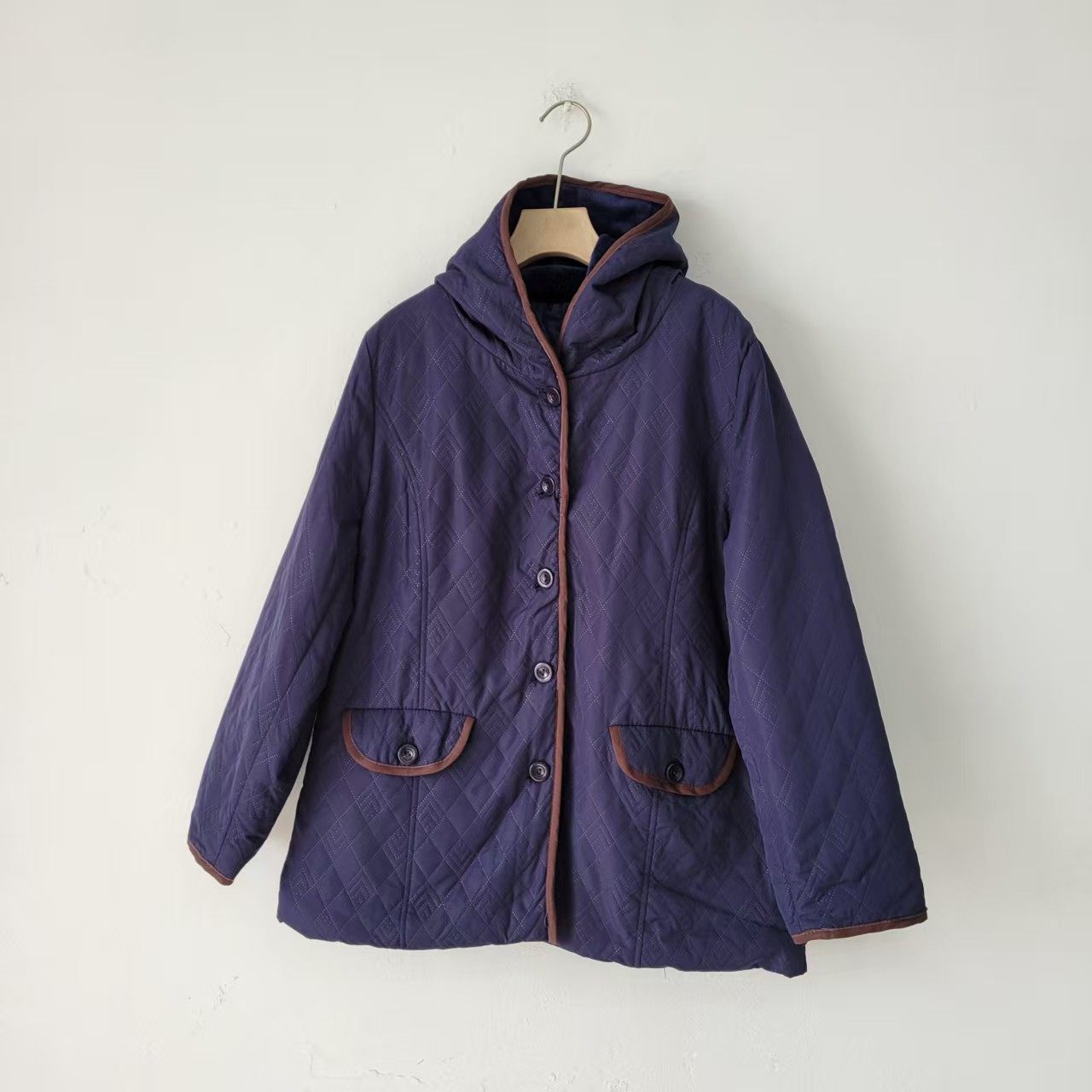 日单通勤风菱格纹立领绗缝夹棉外套女连帽显瘦休闲宽松撞色女棉服,淘宝优惠券,粉丝福利购,淘宝优惠卷