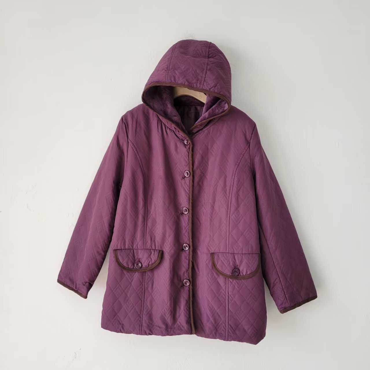 日单通勤风菱格纹立领绗缝夹棉外套女连帽显瘦休闲宽松撞色女棉服,淘宝优惠券,粉丝福利购,淘宝优惠卷