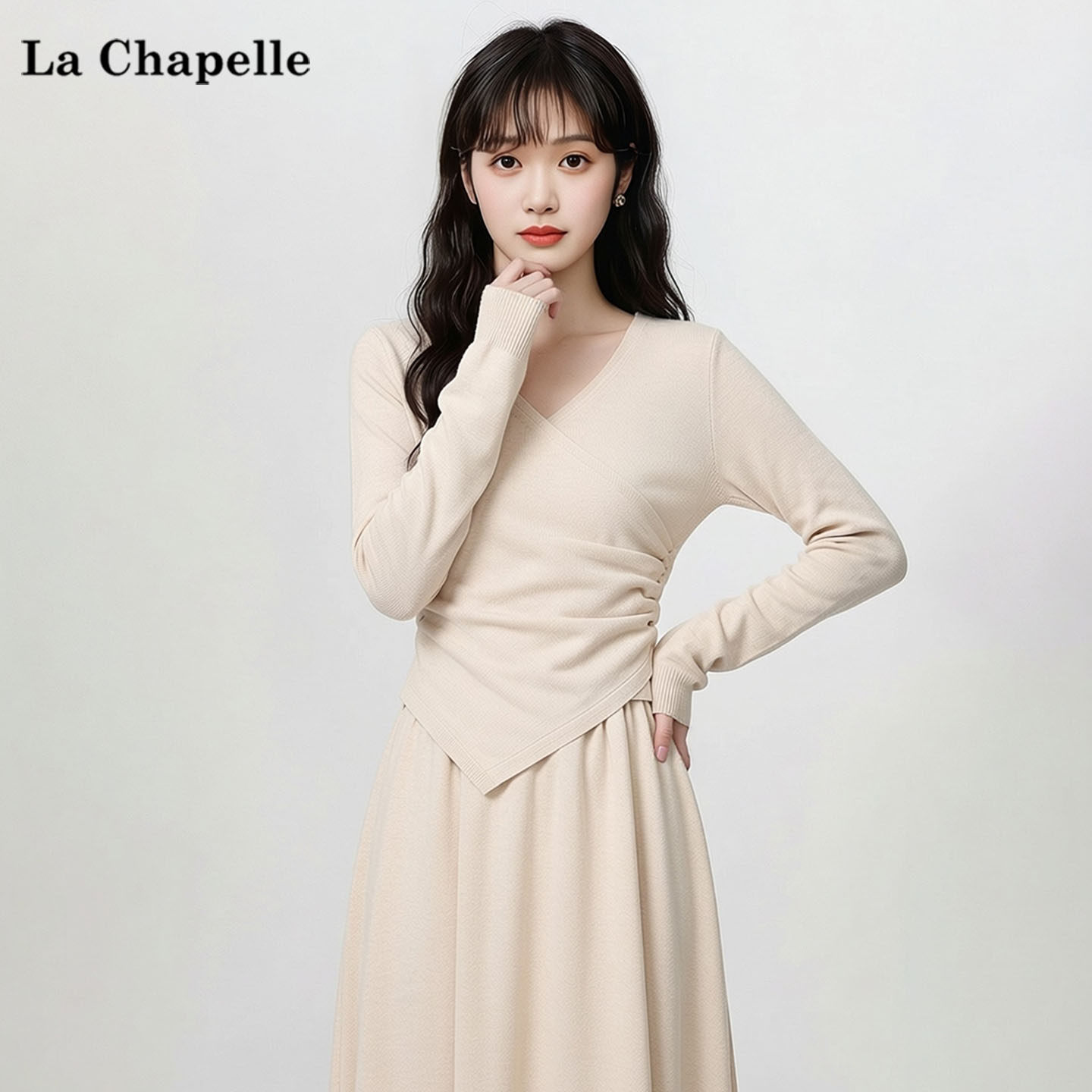 拉夏贝尔2025年冬季修身V领不规则长袖上衣女高腰半身裙两件套装,淘宝优惠券,粉丝福利购,淘宝优惠卷