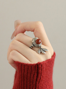 925银复古小胖鱼南红轻奢感戒指