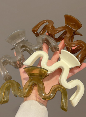 鲨鱼抓夹亚克力ins风发量多