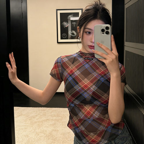 大码胖mm复古格纹短袖T恤女春夏辣妹褶皱设计收腰显瘦气质上衣潮 - 图2