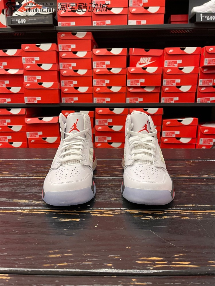 现货 秒杀Nike耐克JORDAN MARS 270 LOW男子低帮气垫 CD7070-100 - 图2