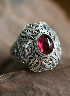 银花丝镶嵌紫色碧玺戒指汉服