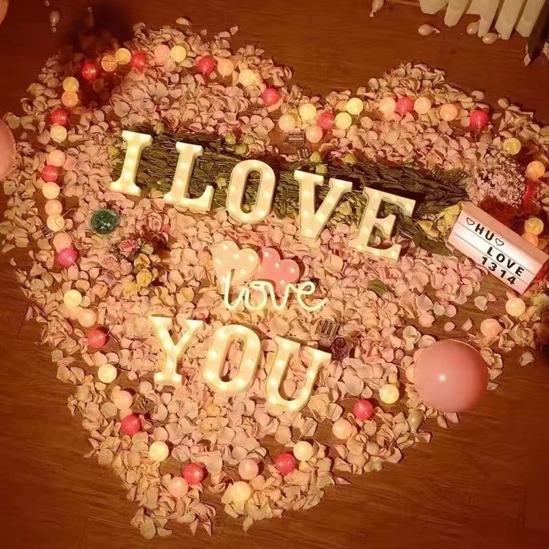 INS拍照字母灯LED创意用品生日表白求婚布置浪漫惊喜道具卧室装饰