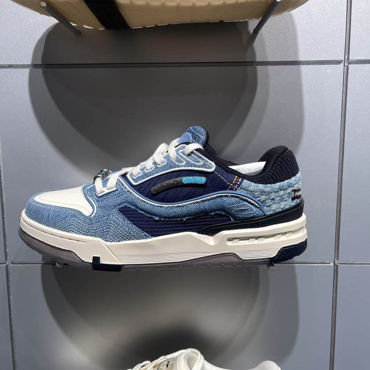 李宁001 BTC 3男女同款反光经典休闲鞋2025秋季新款板鞋AGCV281,淘宝优惠券,粉丝福利购,淘宝优惠卷