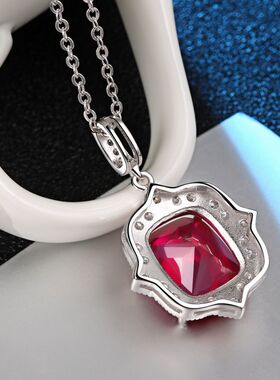 红宝石项坠女潮流日韩彩色宝石吊坠纯银镀18k金镶嵌彩宝珠宝首饰