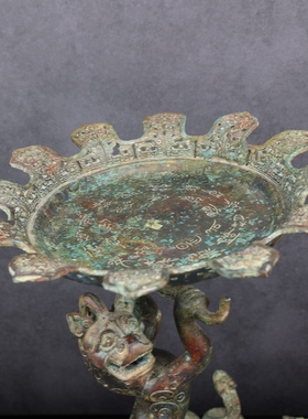 兽形柄青铜龙形灯仿古青铜器摆件莲瓣灯文创纪念品齐文化博物院